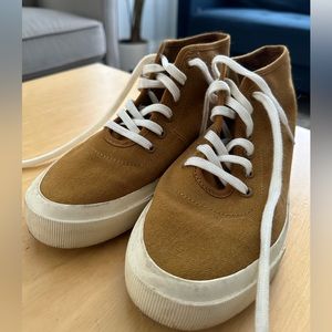 Everlane Forever High Top Sneaker in Bronze Size 7